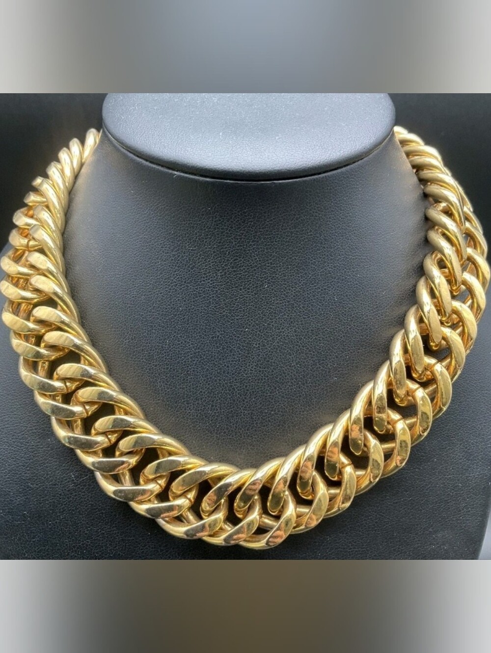 Vintage ERWIN PEARL 80's Goldtone Chunky Cuban Link Necklace